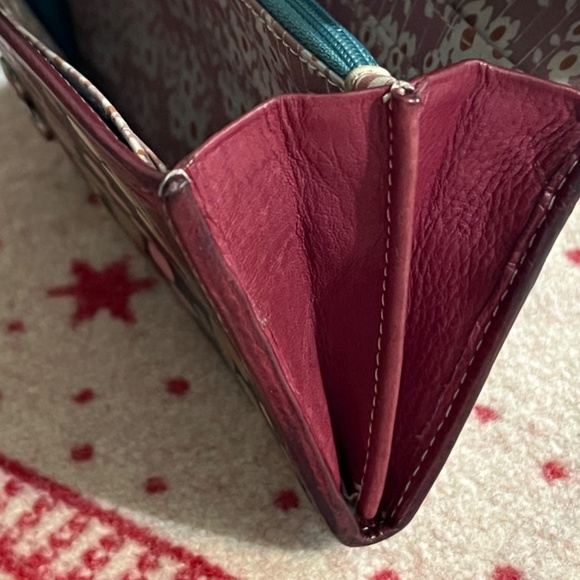 Vintage Fossil Polka Dot Wallet - Picture 6 of 6